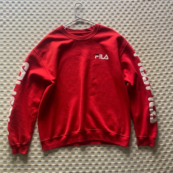 fila red sweatshirt